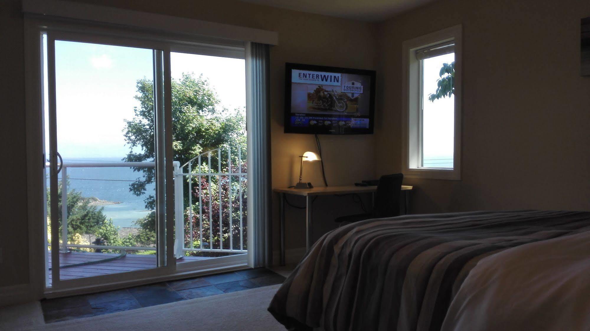 Nanaimo Ocean View Bed & Breakfast エクステリア 写真