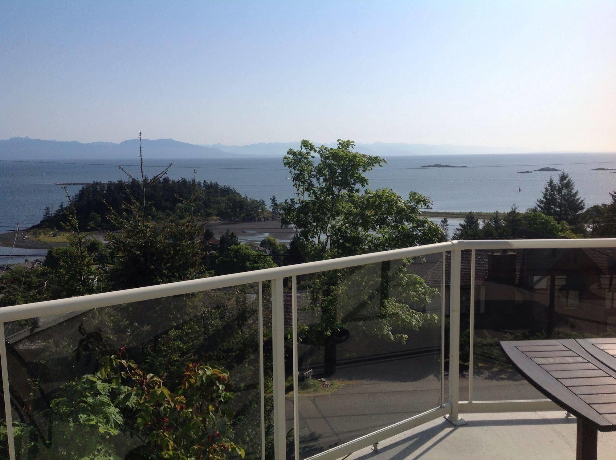 Nanaimo Ocean View Bed & Breakfast エクステリア 写真